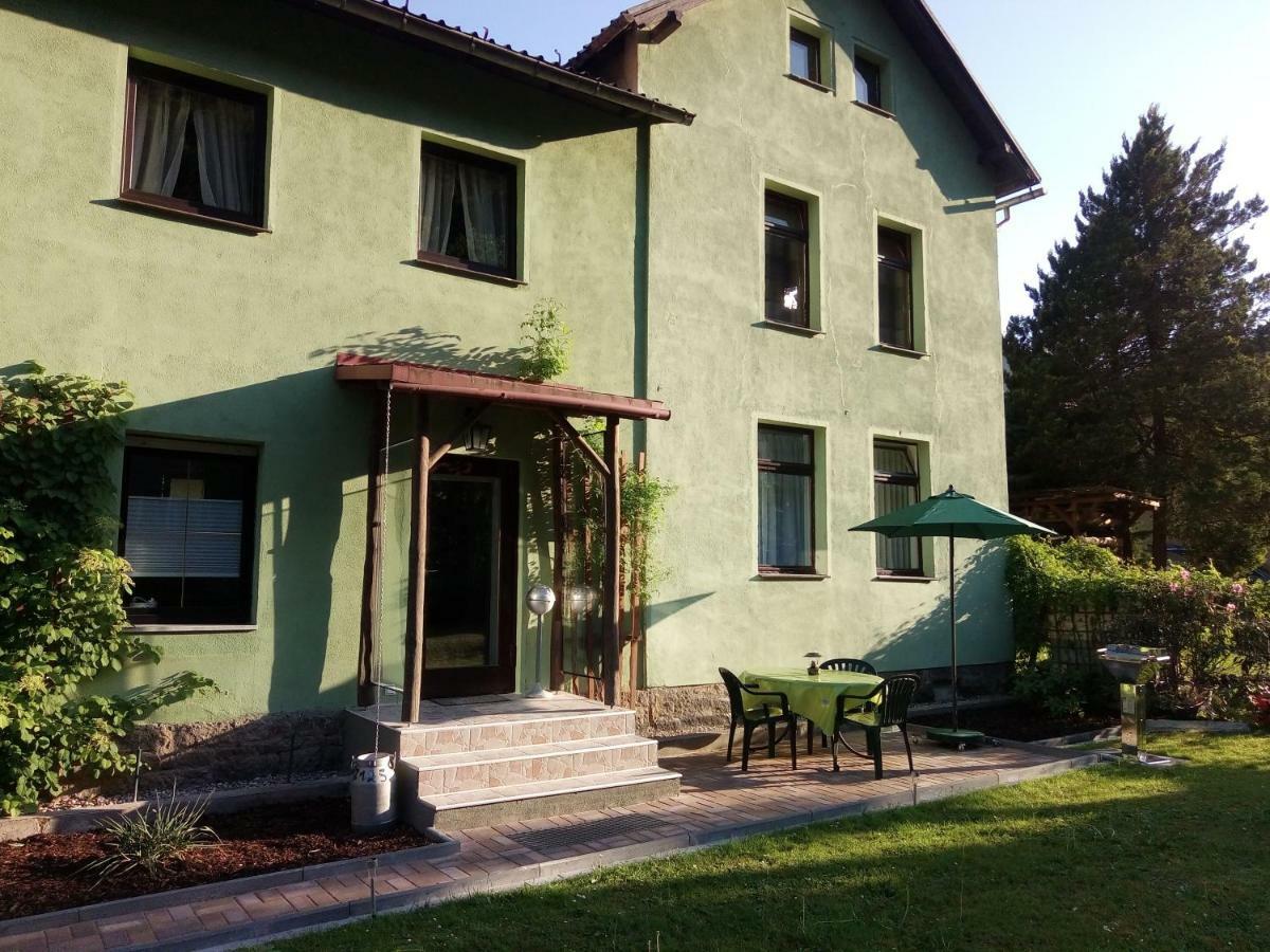 Ferienwohnung Sorgatz Кьонихщайн ан дер Елбе Екстериор снимка